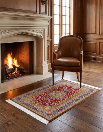 2' 7 x 4' Ghom Silk Rug