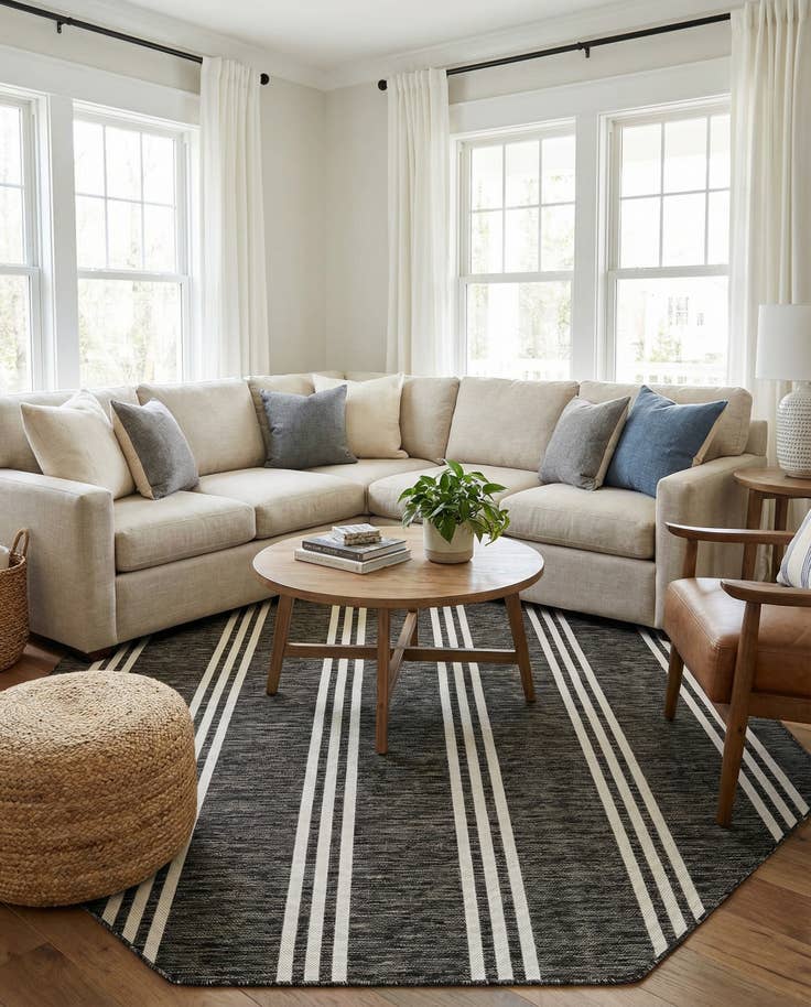 Detail image of 7' 10 x 7' 10 Easy-Clean Jill Zarin Anguilla Indoor / Outdoor Octagon Rug
