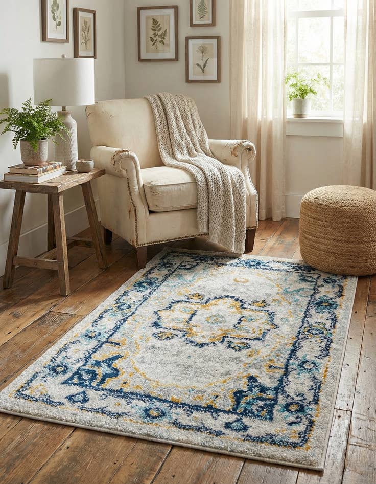 Detail image of 2' x 3' Madeline Vintage Rug