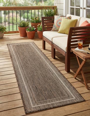 2' x 8' Easy-Clean Border Indoor / Outdoor Runner Rug
