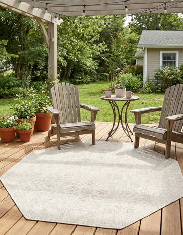 Light Gray Easy-Clean Aztec Indoor / Outdoor Octagon Rug