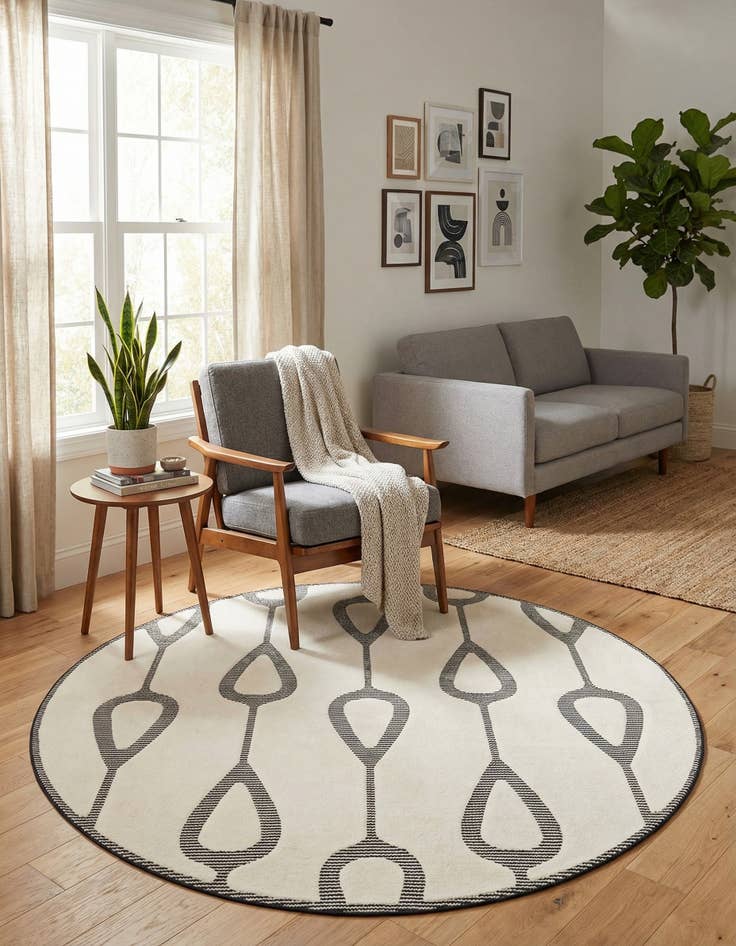 Detail image of 7' 10 x 7' 10 Prismatic Round Rug