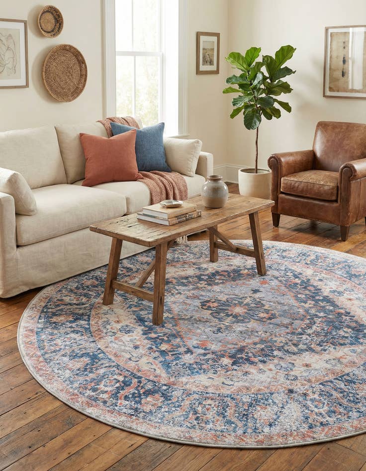 Detail image of 7' 10 x 7' 10  Washable Yara Round Rug