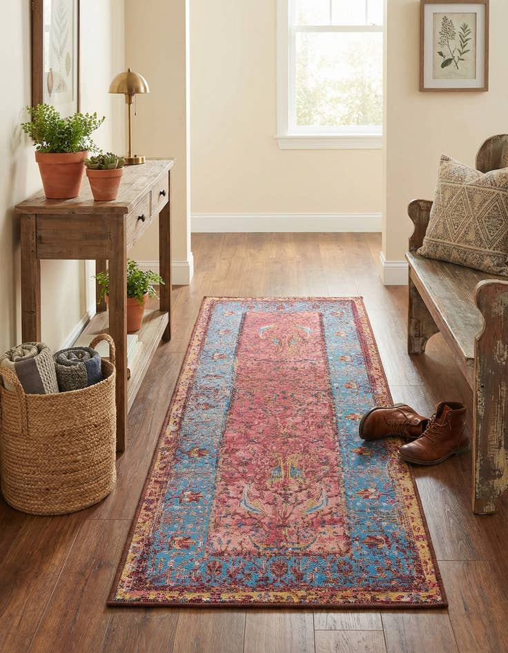 Detail image of  2' x 5' 1  Washable Traditional Indoor / Outdoor Runner Rug