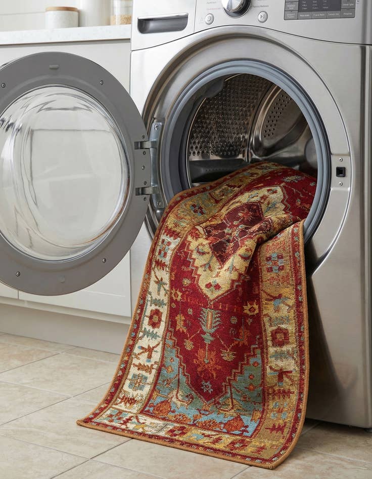 Detail image of  2' x 5'  Washable Traditional Indoor / Outdoor Runner Rug