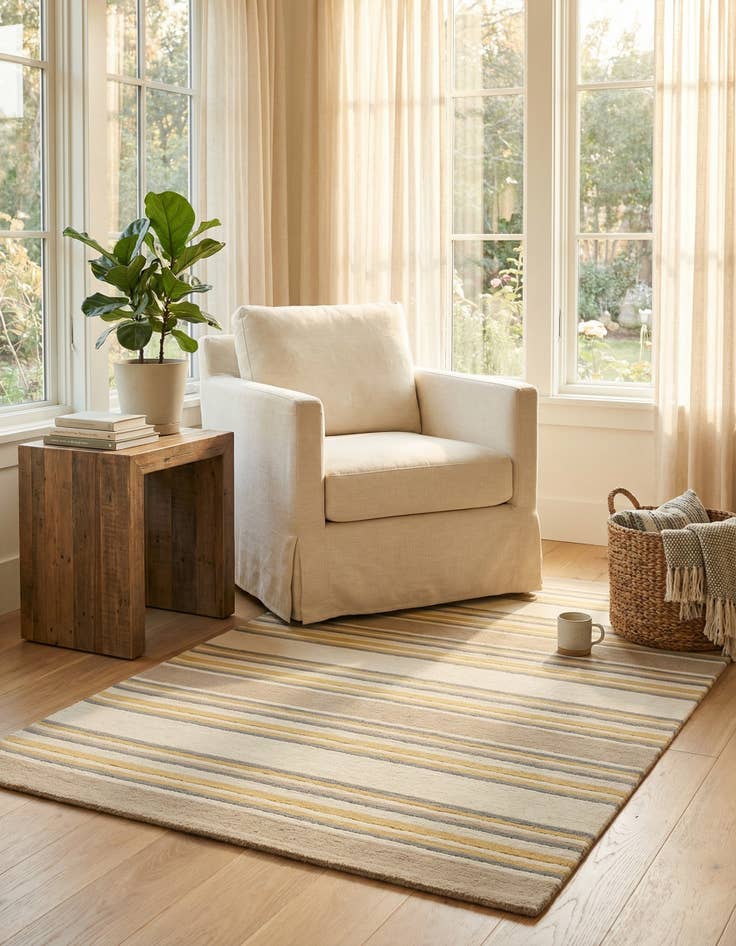 Detail image of 2' 9 x 5' Luna Wool Rug