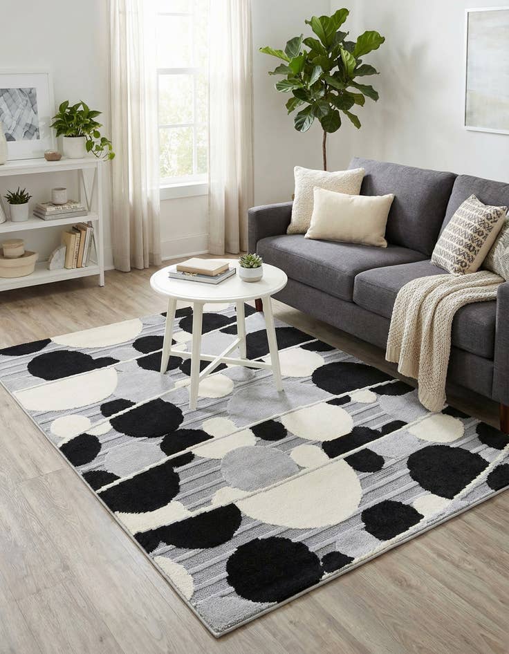 Detail image of 5' 3 x 7' 7  Washable  Indoor / Outdoor Rug