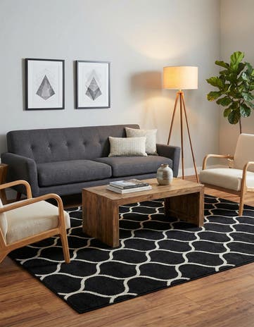 6' x 9' Lattice Frieze Rug