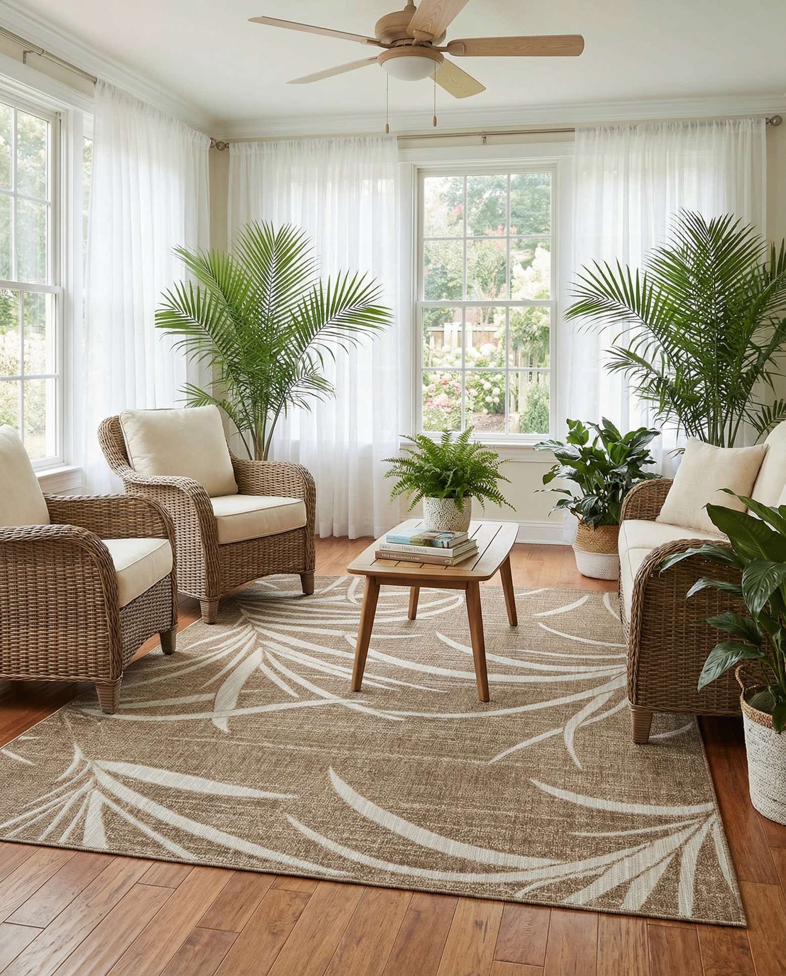 8' x 10' Easy-Clean Botanical Indoor / Outdoor Rug
