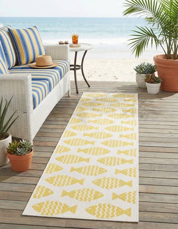 2' x 8' Easy-Clean Coastal Indoor / Outdoor Runner Rug