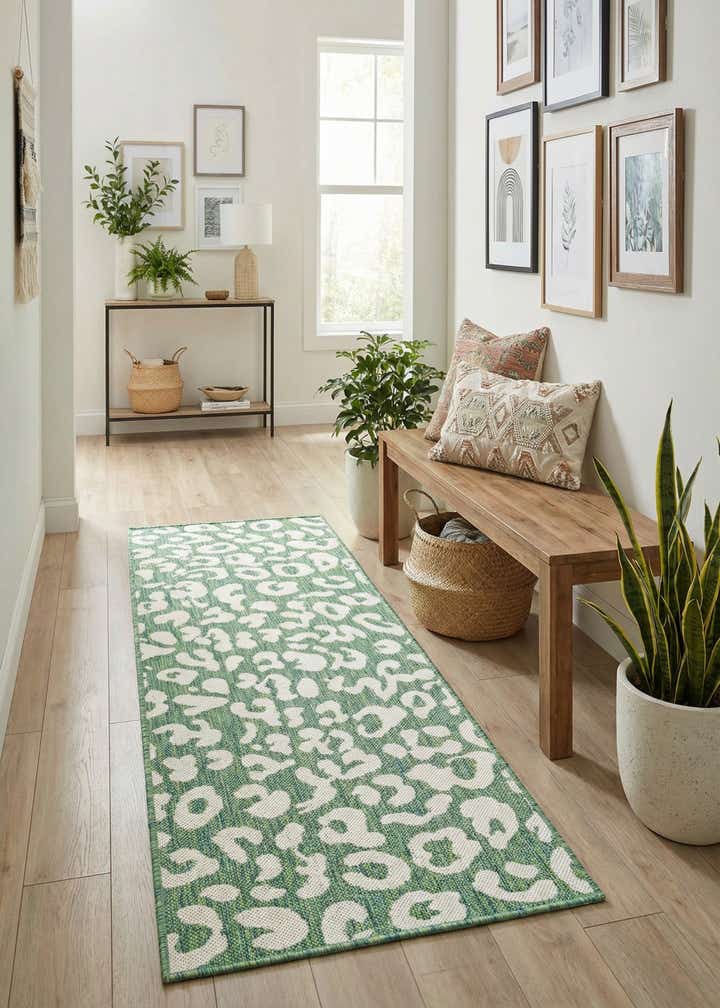 2' x 5' 3 Easy-Clean Safari Indoor / Outdoor Runner Rug