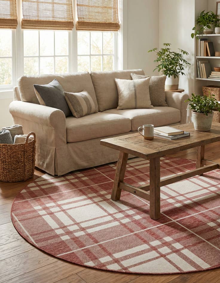 Detail image of 6' x 6'  Washable Checkered Indoor / Outdoor Round Rug