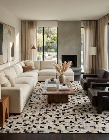 8' 2 x 10' Cowhide Leather Rug