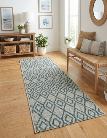 2' x 8' Easy-Clean Jill Zarin Turks and Caicos Indoor / Outdoor Runner Rug