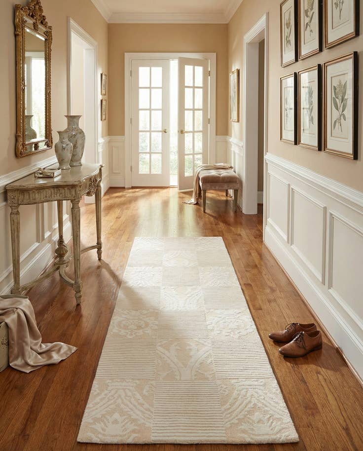 Detail image of 2' 7 x 9' 10 Hand Knotted Darya Wool Runner Rug