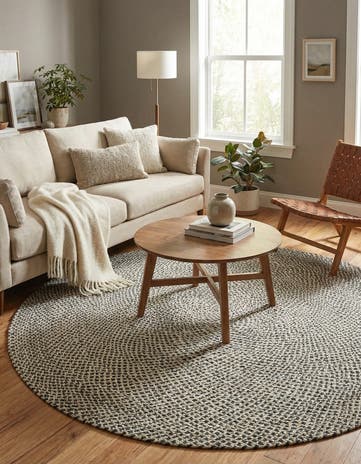 6' 1 x 6' 1 Handmade Tweed Braided Jute Round Rug