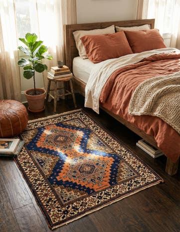 3' 7 x 4' 9 Hand Knotted Anatolian Wool Rug