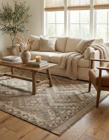 4' x 6' Hand Woven Kilim Maymana Wool Rug