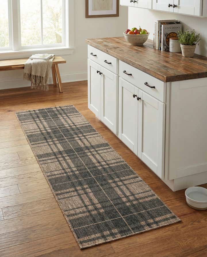 2' x 8' Easy-Clean Checkered Indoor / Outdoor Runner Rug