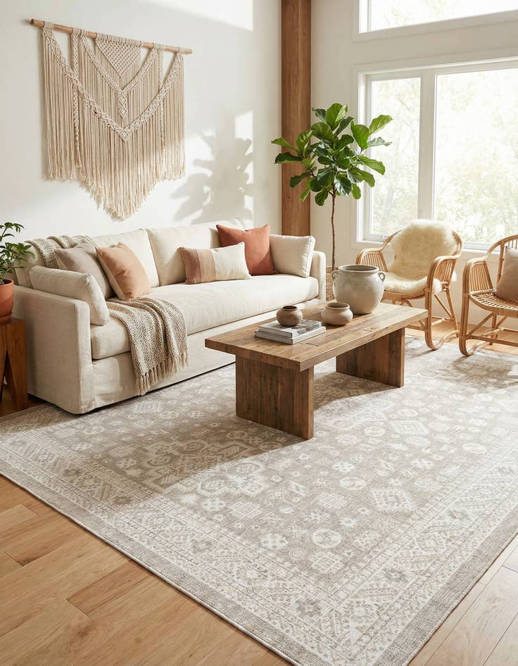 Detail image of 10' x 13'  Washable Aztec Indoor / Outdoor Rug