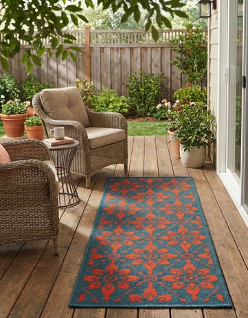 2' x 5' Easy-Clean Trellis Indoor / Outdoor Runner Rug