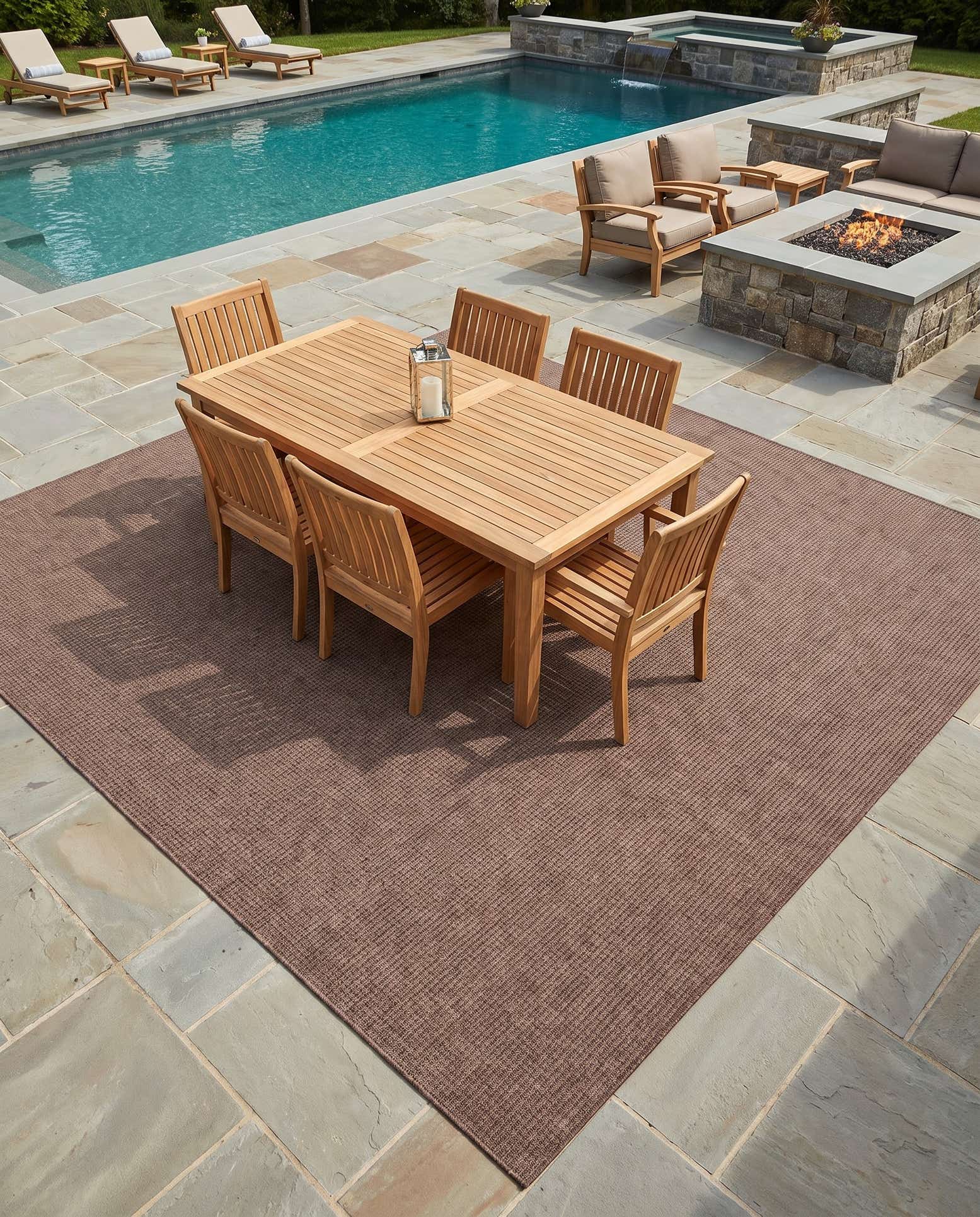 400cm x 400cm Easy-Clean Checkered Indoor / Outdoor Square Rug