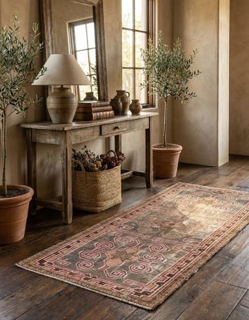 2' 9 x 5' 8 Hand Knotted Ultra Vintage Persian Wool Rug