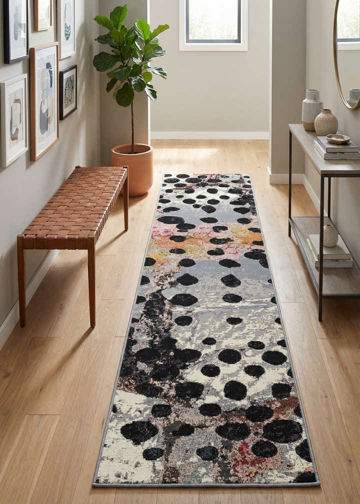 2' x 8' Easy-Clean Modern Indoor / Outdoor Runner Rug