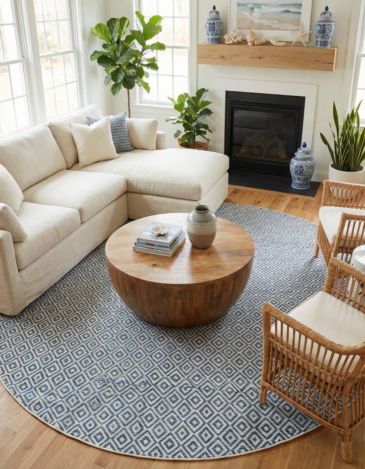 Detail image of 10' 8 x 10' 8 Easy-Clean Jill Zarin Costa Rica Indoor / Outdoor Round Rug