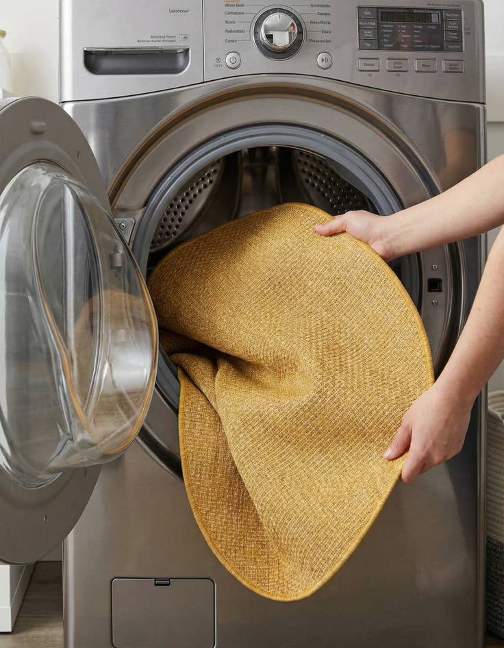 Detail image of  4' x 4'  Washable Solid Indoor / Outdoor Round Rug