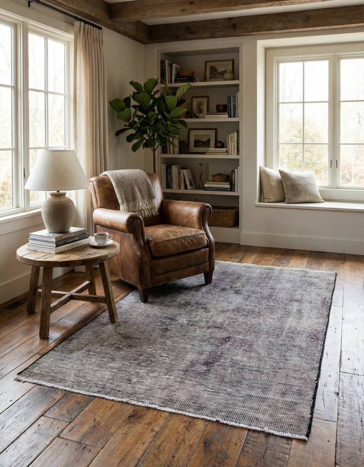 Detail image of 3' 3 x 4' 8  Hand Knotted Ultra Vintage Persian Wool Rug