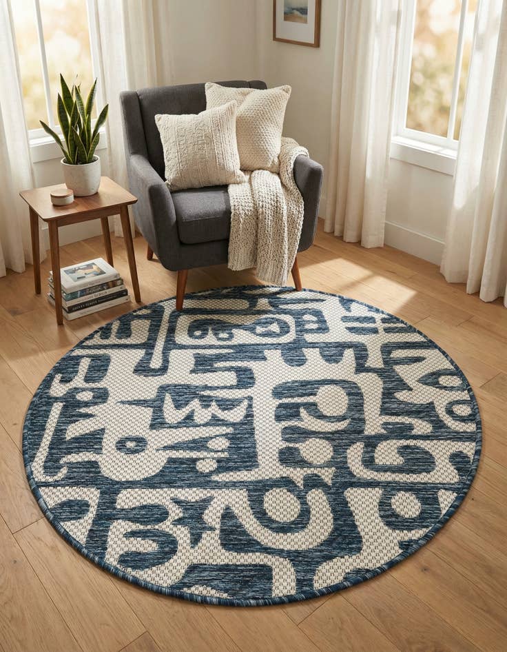 Detail image of 3' x 3'  Washable Modern Indoor / Outdoor Round Rug