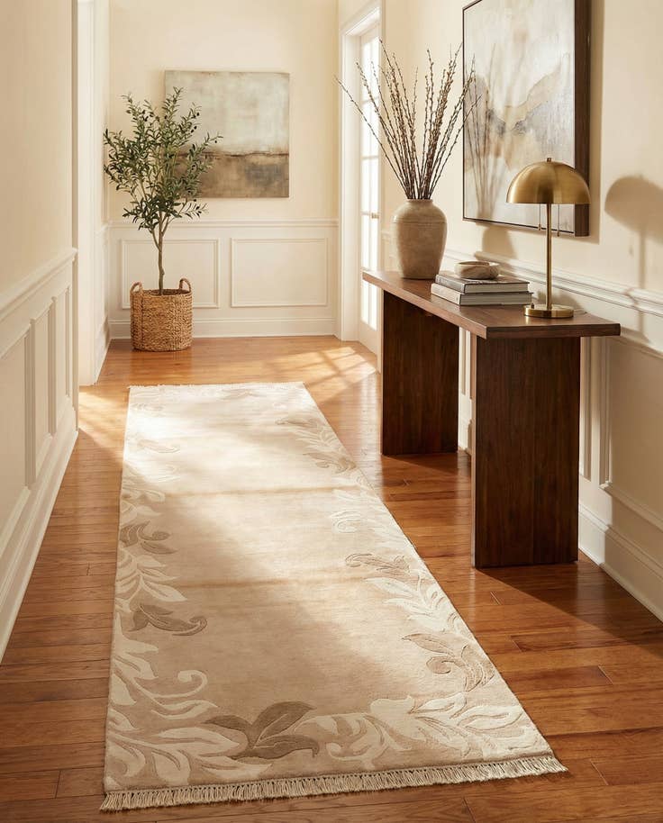 Detail image of 2' 7 x 9' 11 Hand Knotted Darya Wool Runner Rug