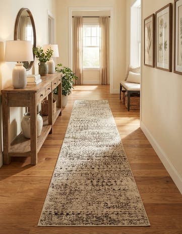 2' 7 x 12' Hermitage Runner Rug