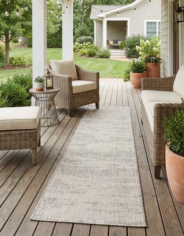 2' x 8' Easy-Clean Modern Indoor / Outdoor Runner Rug