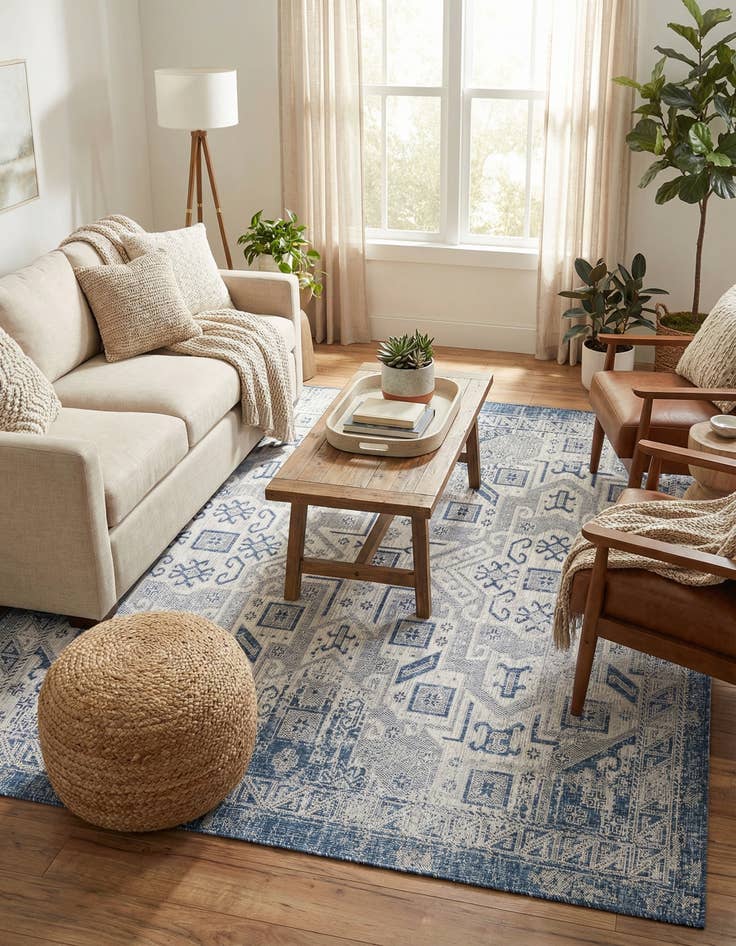 Detail image of 7' 10 x 7' 10  Washable Aztec Indoor / Outdoor Square Rug