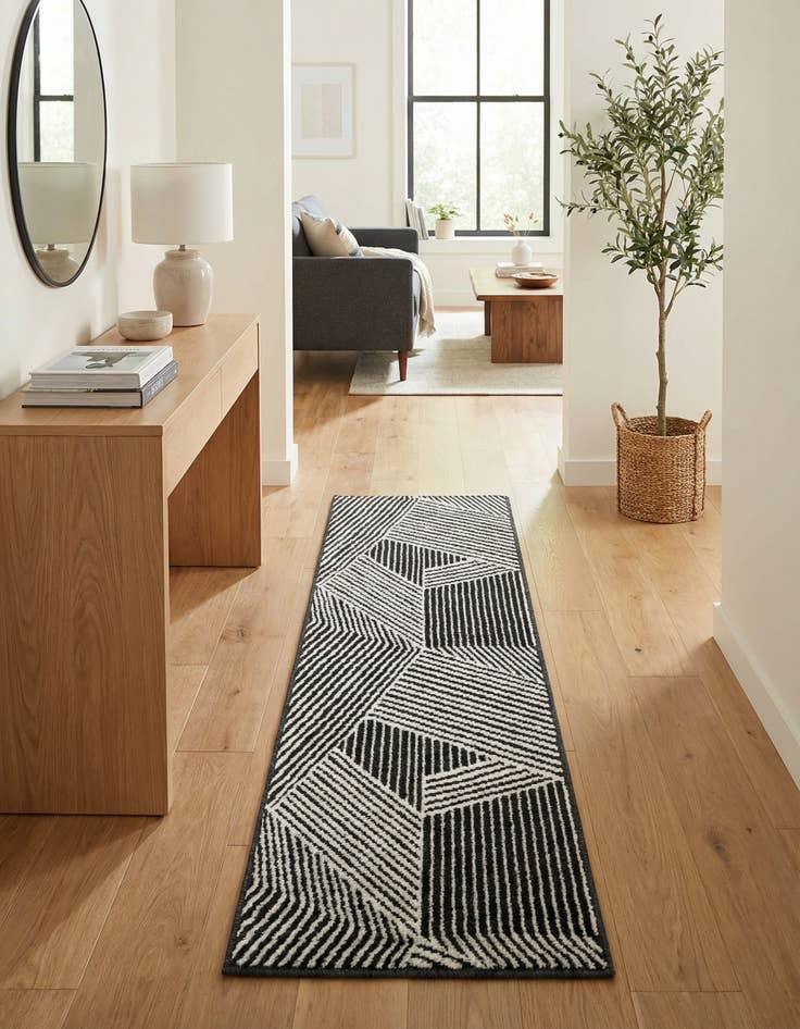 Detail image of 2' x 6' Oslo Runner Rug