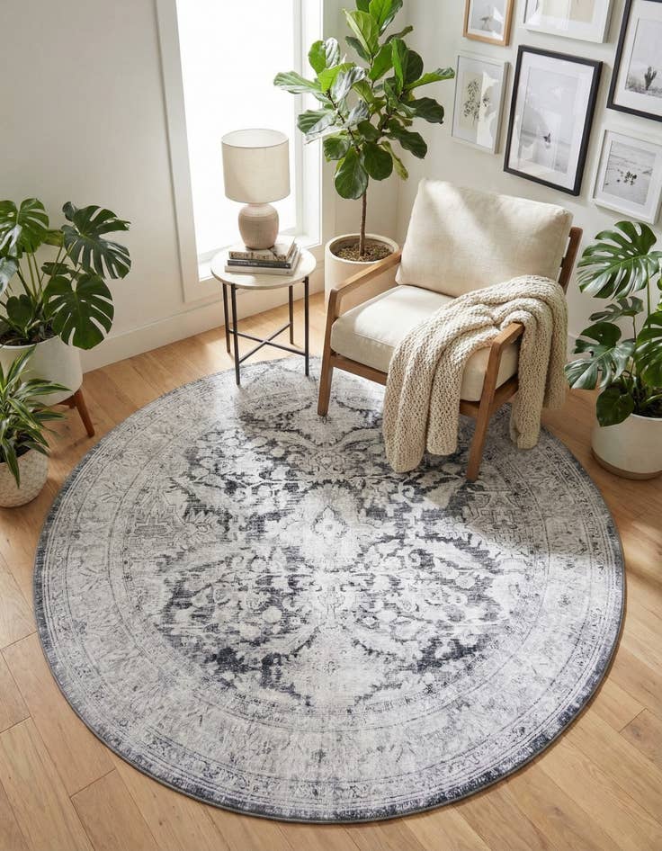 Detail image of 7' 7 x 7' 7 Timeless Round Rug