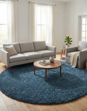 7' 5 x 7' 8 Zermatt Shag Round Rug