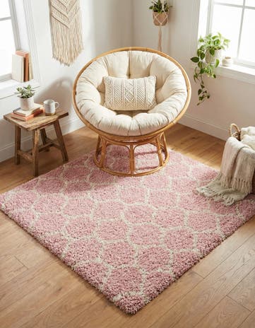 Light Pink Lattice Shag Square Rug