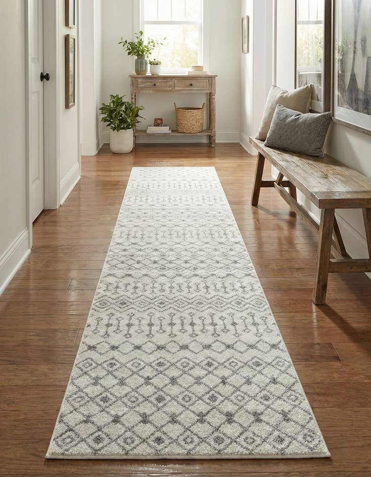 Detail image of 3' 3 x 16' 5 Moroccan Trellis Runner Rug
