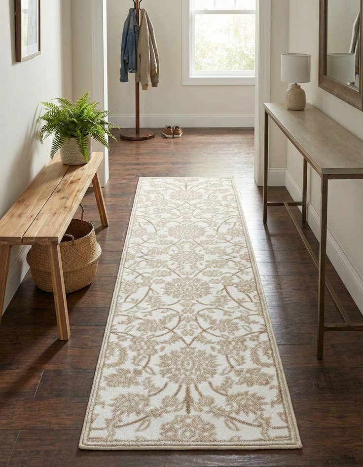 Detail image of 2' x 7' Himalaya Runner Rug