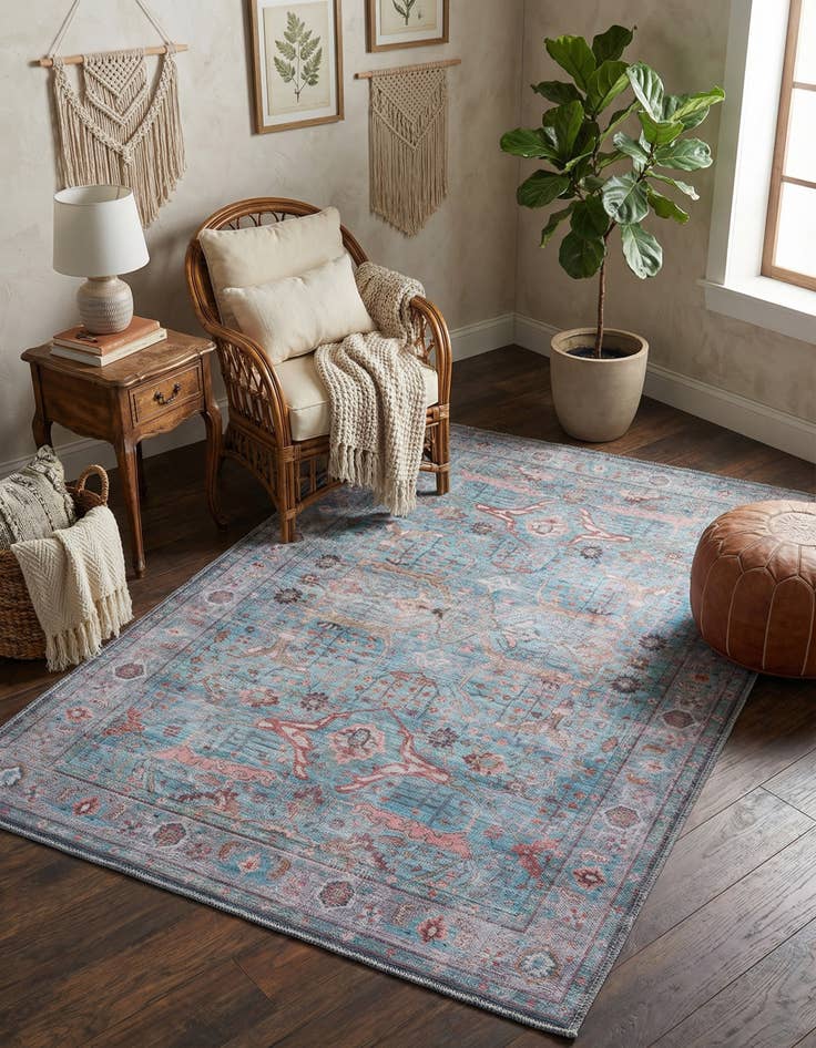 Detail image of 4' x 6'  Washable Maahru Rug