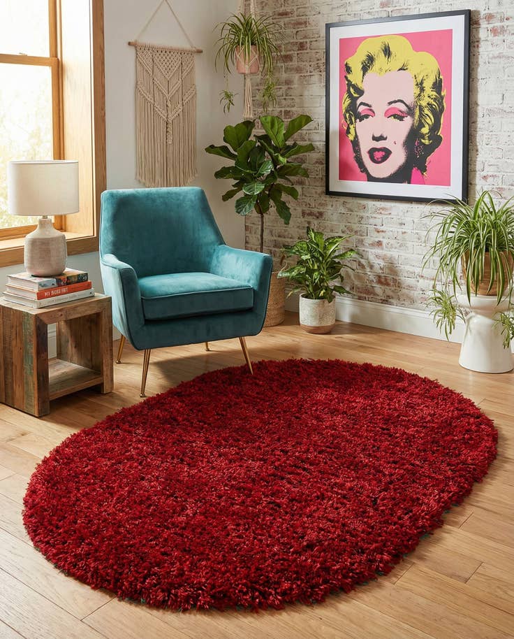Detail image of 4' x 6' Marilyn Monroe™ Shag Oval Rug