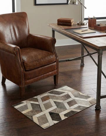 2' x 3' 1 Cowhide Rug