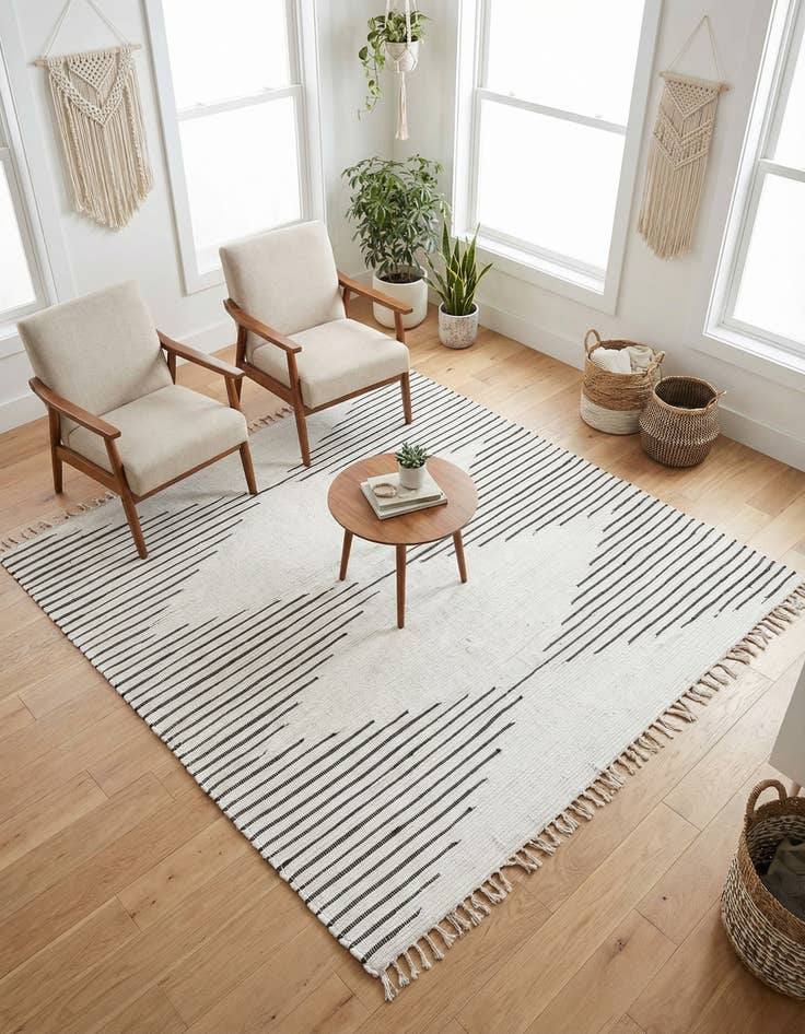 Detail image of 7' 1 x 7' 1  Hand Woven Chindi Cotton Square Rug