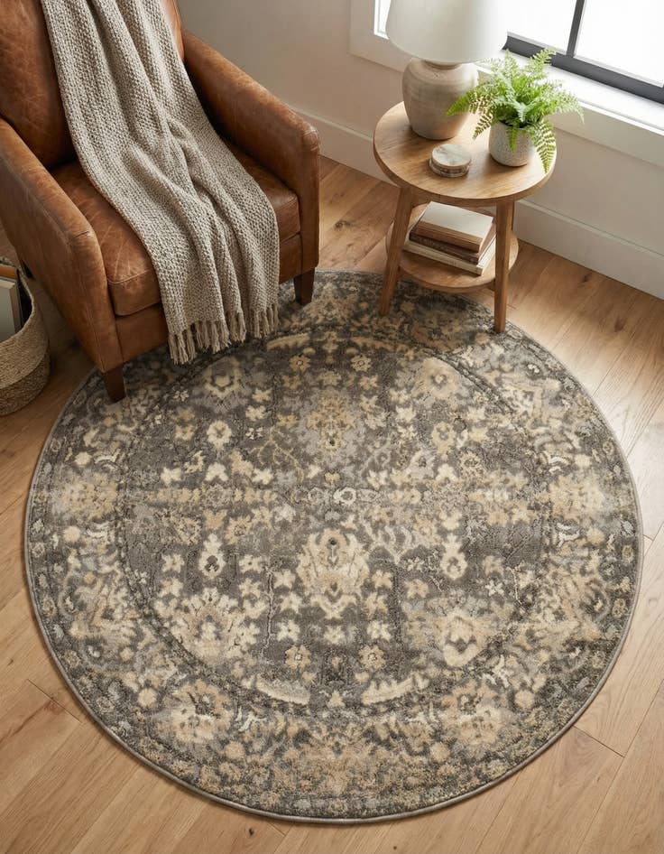 Detail image of 4' x 4' Oregon Round Rug