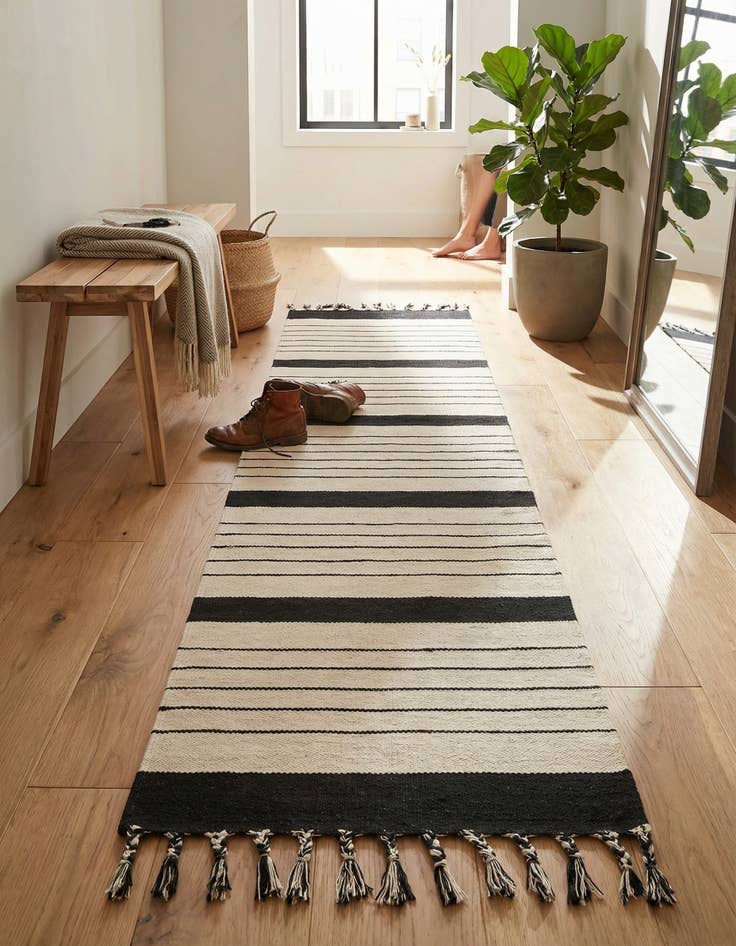 Detail image of 2' 7 x 10' Hand Woven Chindi Cotton Runner Rug