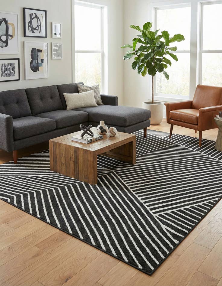 Detail image of 7' 10 x 7' 10 Oslo Square Rug