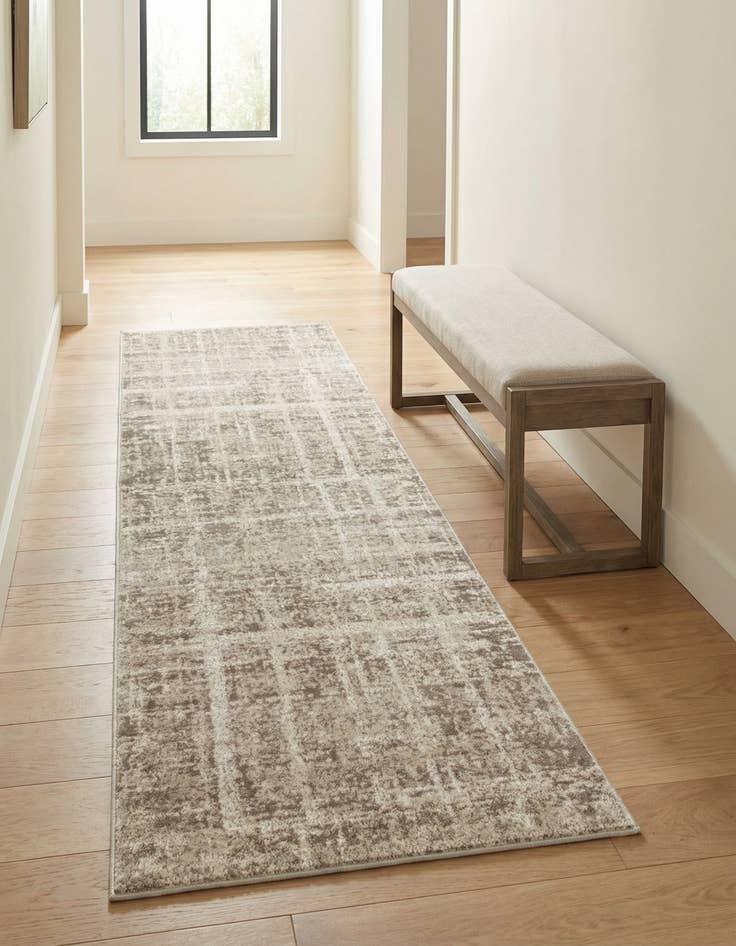 Detail image of 2' 7 x 8' Uptown Lexington Avenue Runner Rug